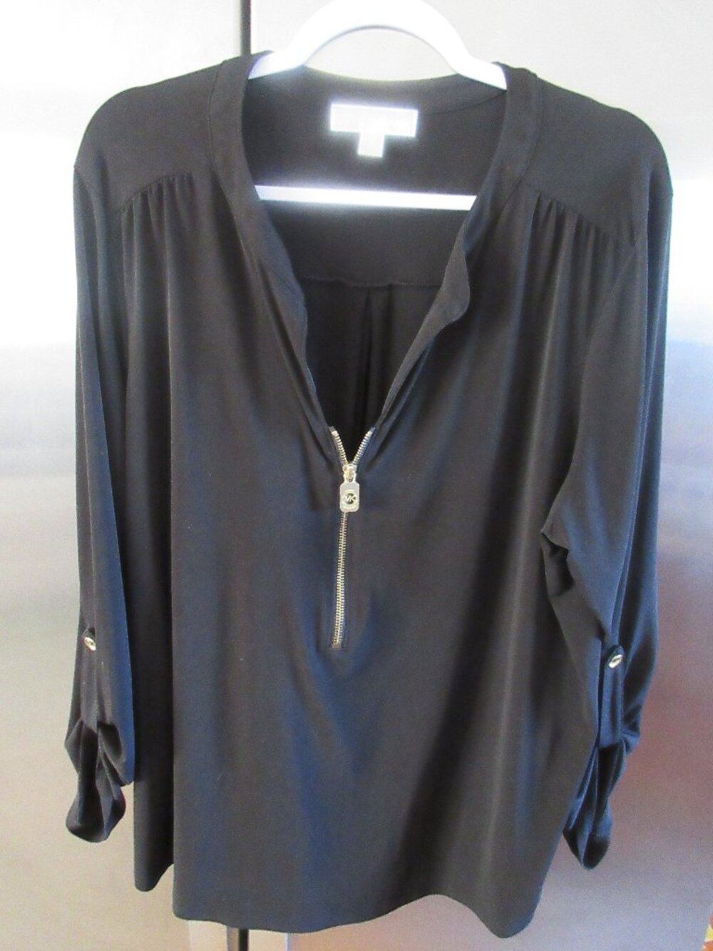 Michael Kors Black easycare knit tunic top pullover roll tab slv 2x